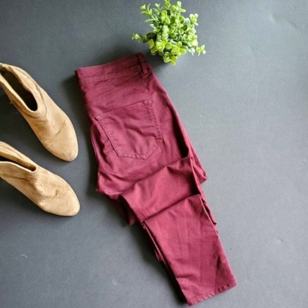💍Divided Maroon Skinny Pants
